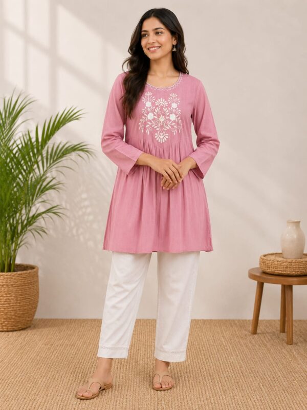 Ethnic short kurtha